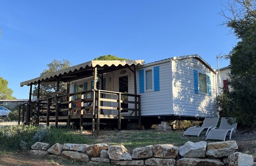 Puget-sur-Argens House | Mobil Home 6 Personnes +2 Possibles, Dans Camping 4, Piscine