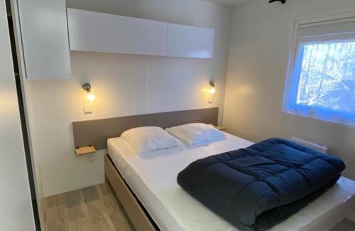 Guegon Other | Mobil home avec terrasse à Guégon - API-1-52-558