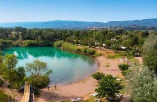 La Roque-d'Antheron Apartment | Mobil home Familial