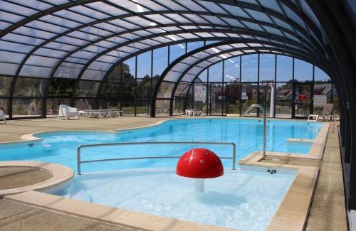 Jullouville-les-Pins House | Mobil-home Grand Confort 4 pers, 2 chambres, 1 sdb, clim, terrasse & parking, à 200m de la plage - FR-1-361A-2