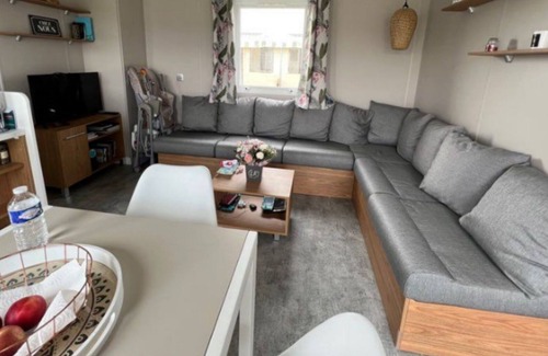 Ouistreham House | Mobil Home Neuf 6 - 8 Personnes