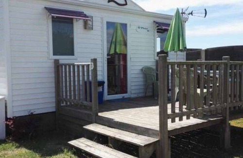 Saint-Michel-Chef-Chef House | Mobile Home with Terrace for 2 People