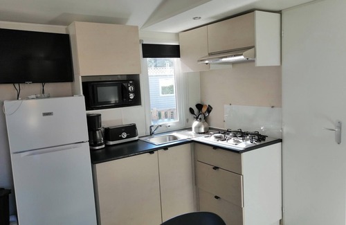 Torreilles-Plage House | Mobile home at camping les dunes