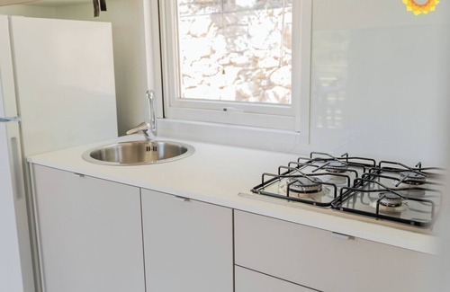 Pietra Ligure House | 'Mobile Home Charme 176 with Pool, Private Terrace & Wi-Fi