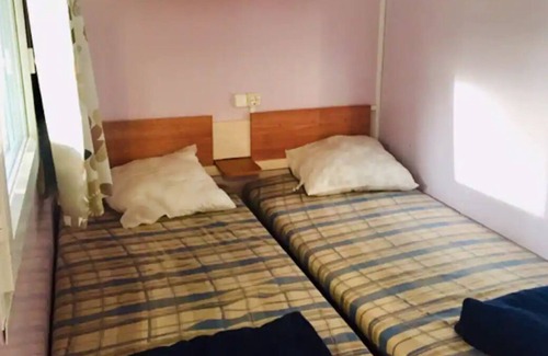 Saint-Cheron House | Mobile home in the Paris region.