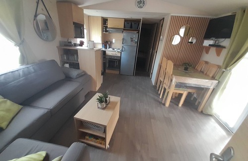 Bernieres-sur-Mer House | Mobile Home Le Plein Soleil camping CLICOCHIC