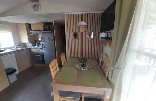 Bernieres-sur-Mer House | Mobile Home Le Plein Soleil camping CLICOCHIC