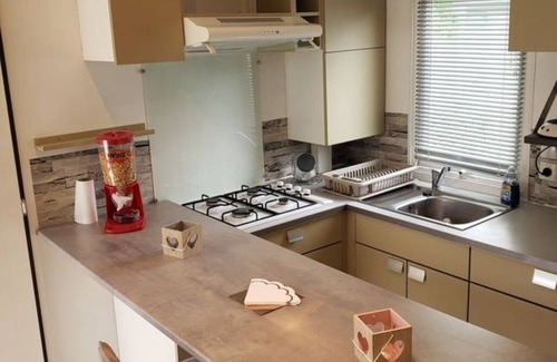 La Roque-d'Antheron House | Mobile home rental in the softness of provence