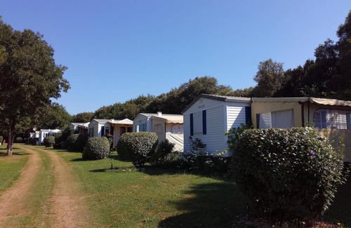 Saint-Sornin House | mobile-home rental