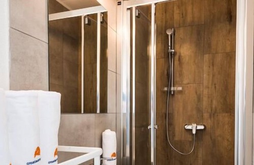 Vodice Resort | Mobile Home Vodice Park View