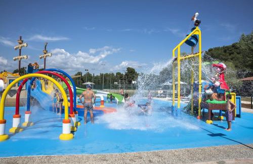 Valbandon Resort | Mobile Homes Bi Village - Adriatic Kampovi