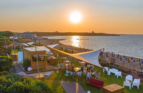 Vignola Mare House | Mobilehome mit Pool
