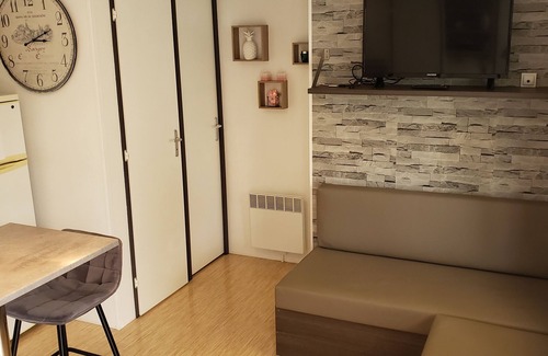 La Roque-d'Antheron House | MOBILHOME RENTAL IN THE HEART OF PROVENCE