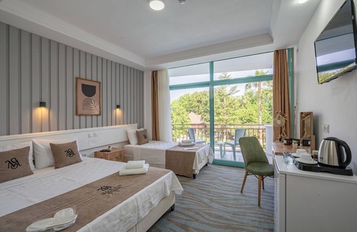 Camyuva Hotel | Moda Suit Hotel