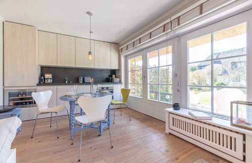Keitum Apartment | Modere, Komplett Ebenerdige Wohnung in Ruhiger Lage