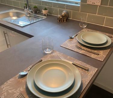Upton Cheyney Apartment | modern 1 bed apartment with car parking