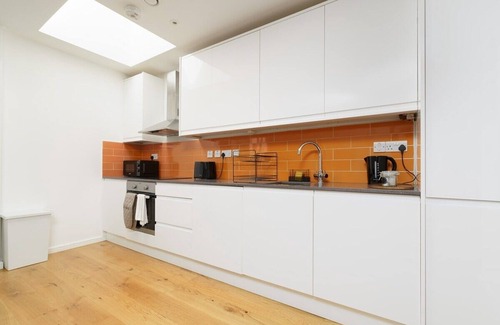 Hemel Hempstead Apartment | Modern 1-Bed in Hemel Centre