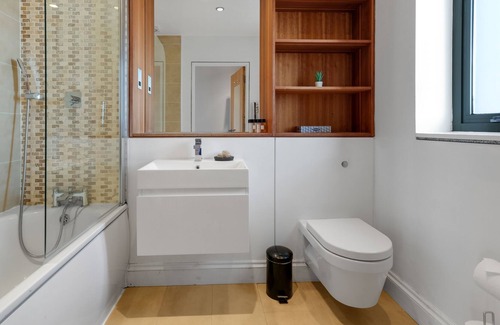 Haggerston Apartment | Modern 1 Bedroom Apartment in Haggerston - Nr Shoreditch, Dalston, Islington