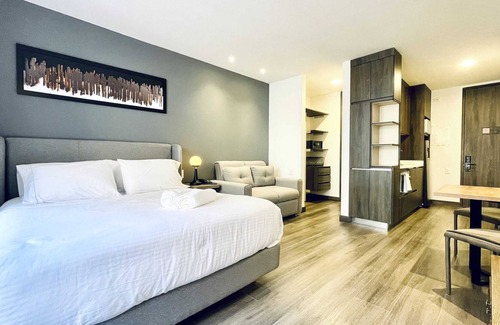 Chico Norte III Apartment | Modern 1BR in Luxury Building in Chico