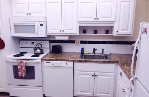 Braden River Condo | Modern 1st floor Condo with INCREDIBLE view of Palm Aire CC golf course!