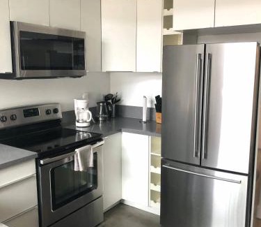 University Heights Apartment | Modern 2 Bdrm w/Parking in the Heart of Hillcrest