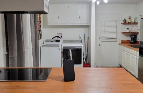 Fayetteville House | Modern 2 bedroom 1 bath home with barbeque grill and sauna pool.
