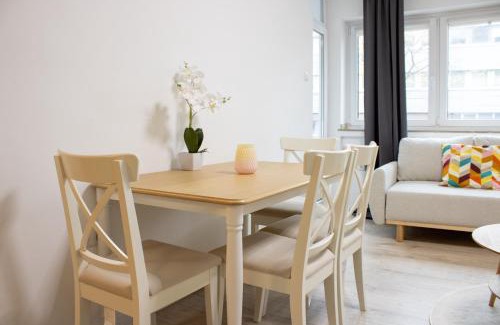 Ruettenscheid Apartment | MODERN 2 ROOM Apartment in Rüttenscheid