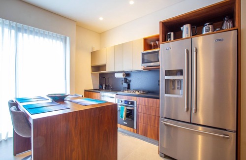 Colonia 5 de Diciembre Condo | Modern 2BR Near Beach & Boardwalk | Gym & BBQ