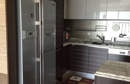 Jayang-dong Apartment | Modern 3-bed room apartment with river view