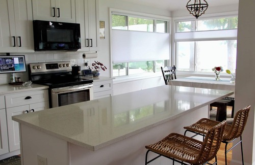 Lake Pocotopaug House | Modern 3 Bedroom Lake House- Close To Restaurants and Beach Access