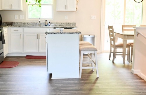 Derita - Statesville House | Modern 3 bedroom townhome minutes from Uptown