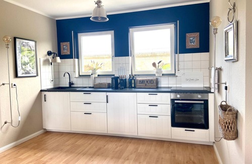 Grossheppach Apartment | Modern 3-room flat with fantastic roof terrace near Stuttgart