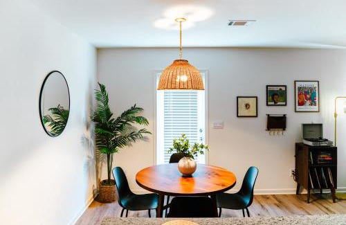 Tuscaloosa House | Modern 3br Cottage- Mins To Ua, King Bed, Fire Pit