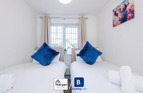 Chester Apartment | Modern 3BR Detached Home - Leisure & Family Getaway