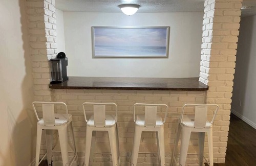 West Valley City House | Modern 4BR Retreat | Sleeps 12 | Near SLC