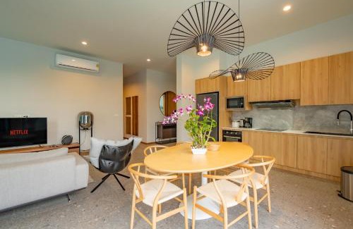 Choeng Thale Villa | Modern 4BR Villa with Private Pool in Bangtao