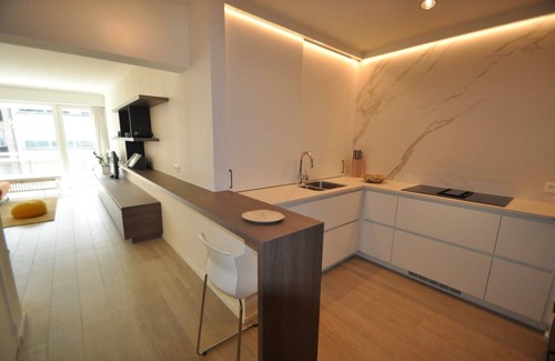 Albertstrand Apartment | Modern 5th Floor Apartment