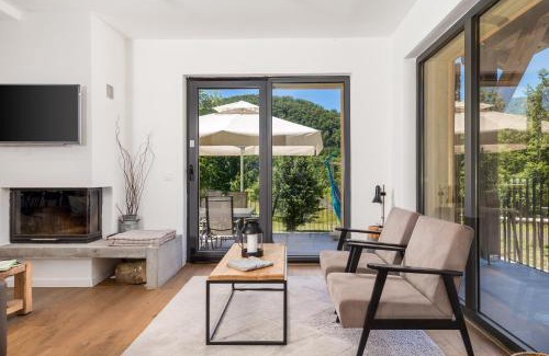 Karlobag Ski Chalet | Modern Alpine Monsalbius Chalet