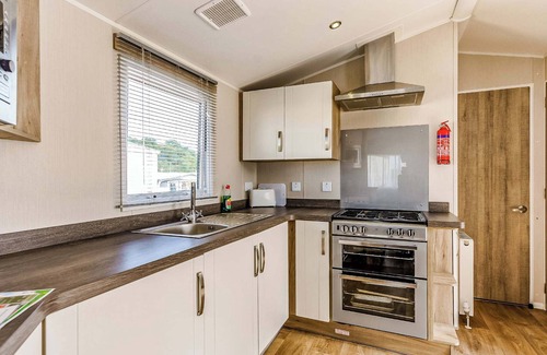 Bleadon House | Modern and contemporary 12ft-wide caravan with one double and one twin.