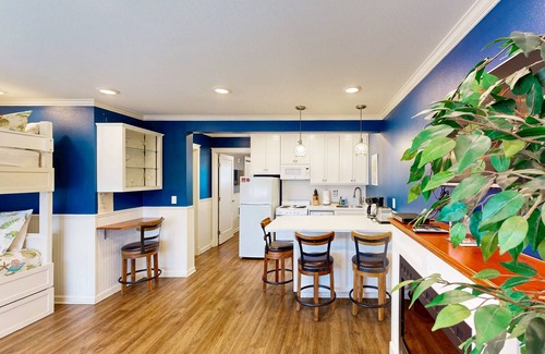Neskowin Condo | Modern and Colorful Dog-Friendly Condo Right Next to Beach