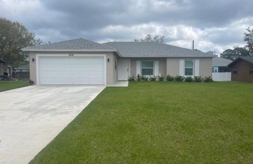 Indian River Estates House | Modern and comfortable new home with hot tub