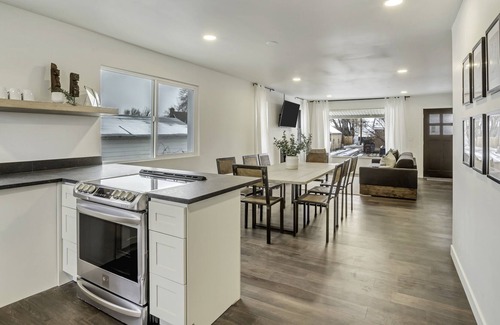 Midvale House | Modern and Luxurious House between Cottonwood Canyons