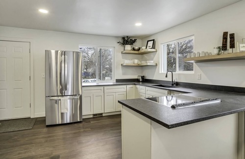 Midvale House | Modern and Luxurious House between Cottonwood Canyons