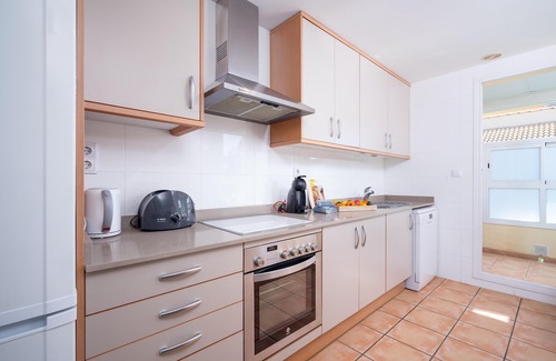Platja de l'Arenal Apartment | Modern and nice apartment in Javea, on the Costa Blanca, Spain with communal pool for 6 persons