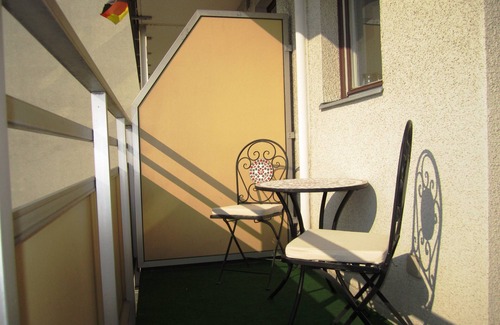 Moabit Apartment | Modern and quiet apartment right in the city center of Berlin