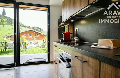 Le Chinaillon Apartment | Modern apartment for 4 in Le Grand-Bornand, ski slope view