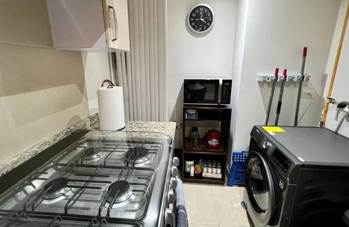 Del Valle Apartment | Modern apartment with excellent location