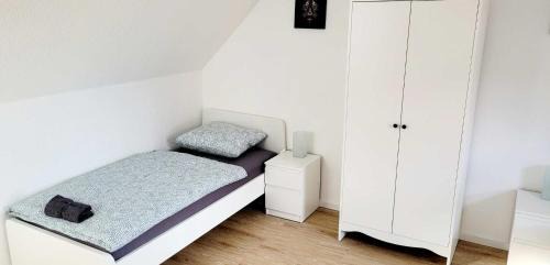 Bedburg-Hau Apartment | Modern Apartment Bedburg-Hau