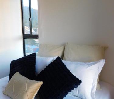Centro International Apartment | Modern Apartment in the Heart of Bogotá
