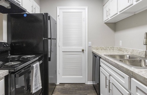 Plant City Apartment | Modern Apartment in Prime Location (ID1009X955)